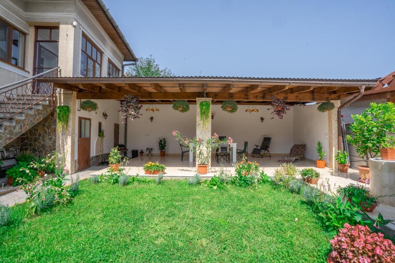 Doi Bujori Apartment Alba Iulia Ngoại thất bức ảnh