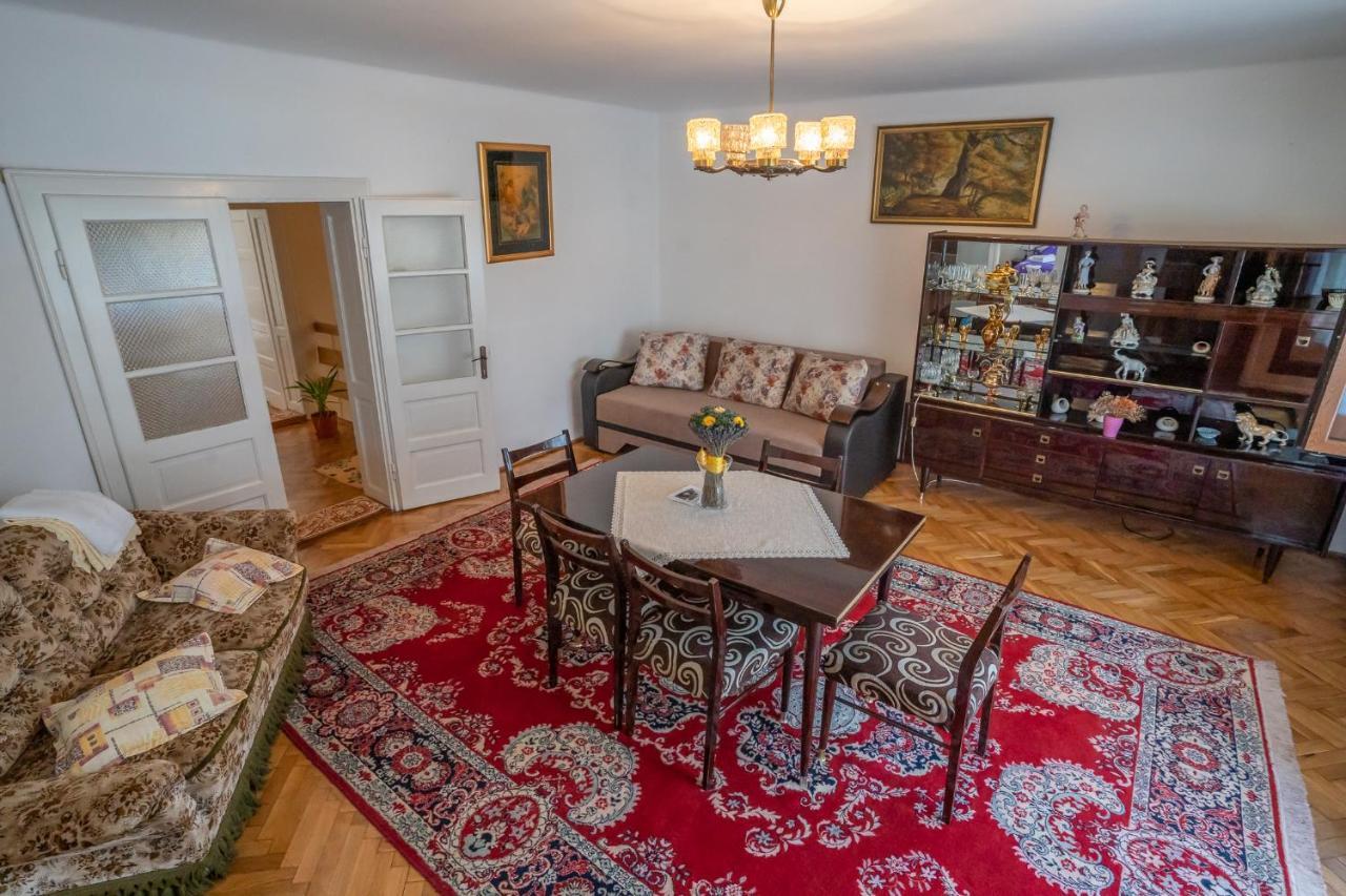 Doi Bujori Apartment Alba Iulia Ngoại thất bức ảnh